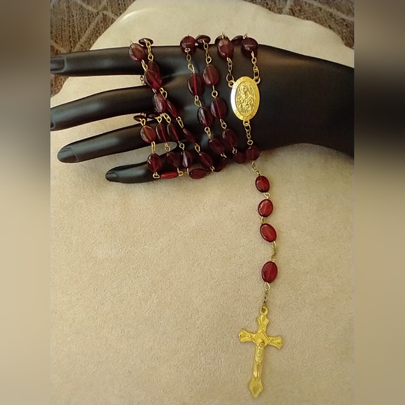 SOLD!!!!!! Rosari Necklace St.Theresa - Picture 2 of 7